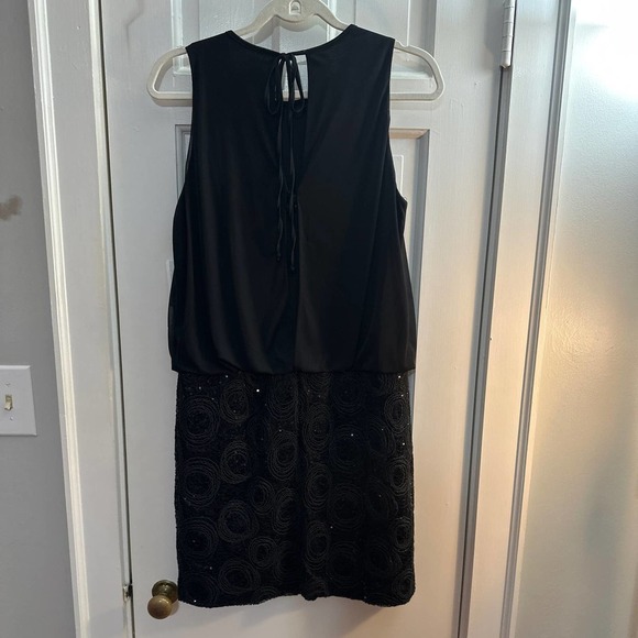 CHELSEA Suite mini dress - Picture 3 of 3